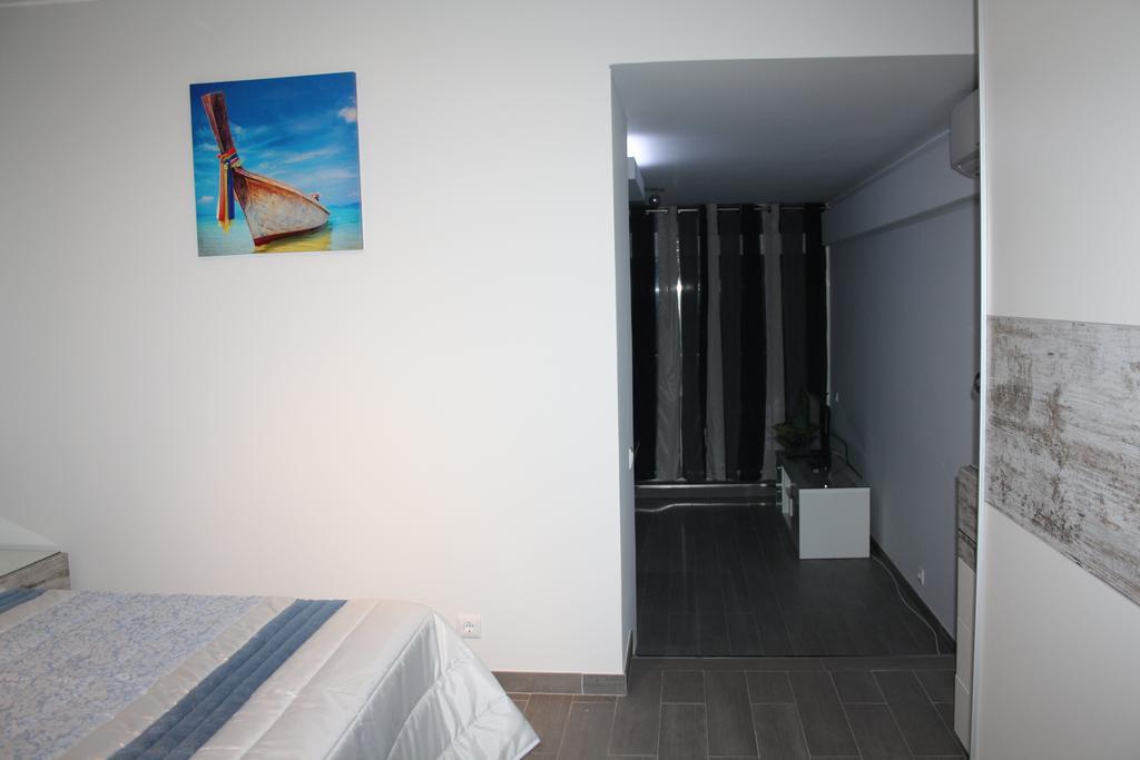 Апартаменти Ventur Flat Канісу Номер фото
